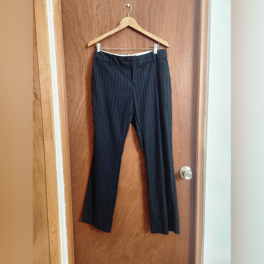 Old Navy Black Pants Vertical Lines Print Size 8 Strech